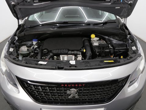 Peugeot 2008 1.2 PureTech GT Line EAT Euro 6 (s/s) 5dr 28
