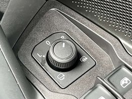 Volkswagen Tiguan 1.5 Tiguan Life TSi PHEV Semi-Auto 5dr 69