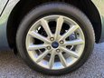 Ford Fiesta TITANIUM 13