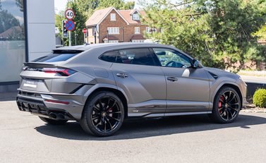 Lamborghini Urus S 2