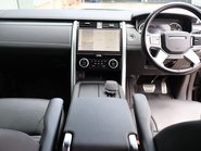 Land Rover Discovery 2023 R-DYNAMIC SE MHEV rear seat conversion deployable side steps  26