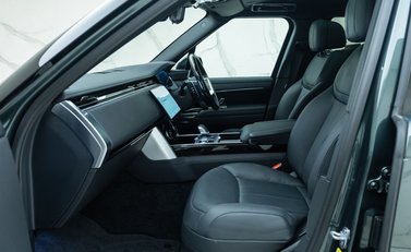 Land Rover Range Rover P530 Autobiography LWB 19