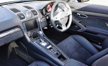 Porsche Boxster GTS 6