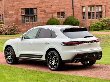 Porsche Macan S PDK 9
