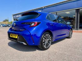 Toyota Corolla 1.8 Corolla Design HEV CVT 5dr 68