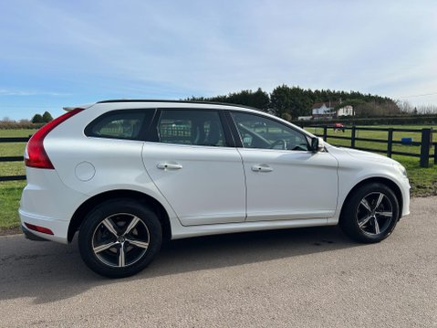Volvo XC60 2.0 D4 R-Design Nav Auto Euro 6 (s/s) 5dr 22