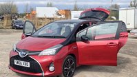 Toyota Yaris 1.5 VVT-h Design Hatchback 5dr Petrol Hybrid E-CVT Euro 6 (101 ps) 8