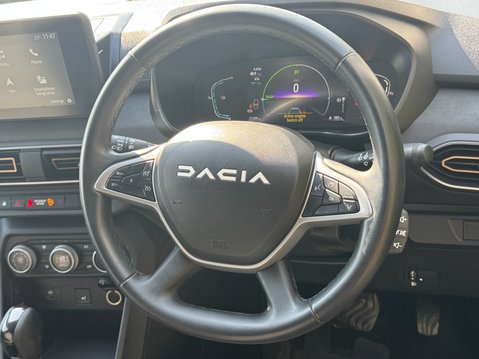 Dacia Jogger 1.6 Hybrid EXTREME MPV 5dr Petrol Hybrid Auto Euro 6 15