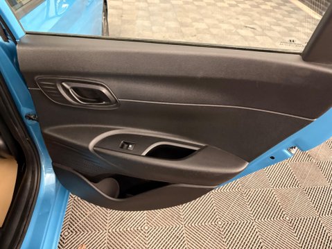 Hyundai i20 1.0 T-GDi MHEV SE Connect Euro 6 (s/s) 5dr 28