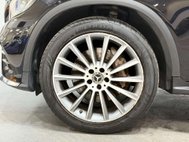 Mercedes-Benz GLC 2.0 GLC250 AMG Line (Premium) SUV 5dr Petrol G-Tronic+ 4MATIC Euro 6 (s/s) 52