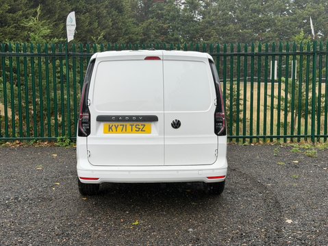 Volkswagen Caddy Maxi C20 TDI COMMERCE PRO 13