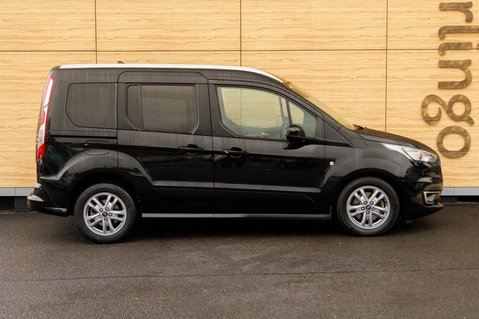 Ford Tourneo Connect TITANIUM TDCI 8