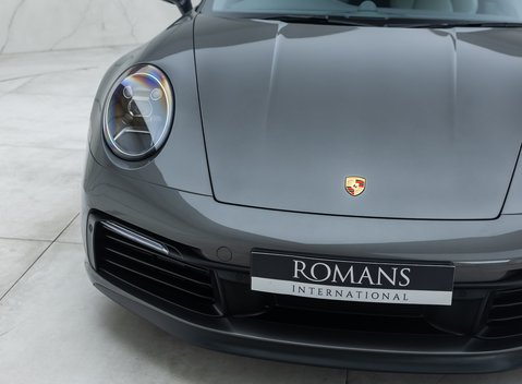 Porsche 911 Carrera S (992) 24