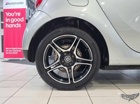 Smart Forfour 17.6kWh Premium Auto 5dr (22kW Charger) 69