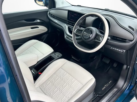 Fiat 500 87kW La Prima 42kWh 3dr Auto 18