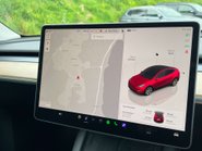 Tesla Model Y ModeL Y Long Range AWD 4WD 5dr 29