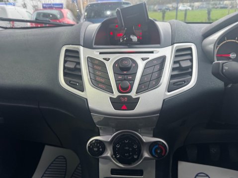 Ford Fiesta 1.25 Zetec Euro 5 5dr 22