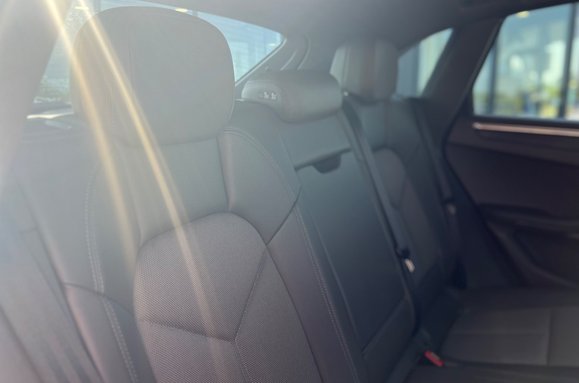 Porsche Macan PDK 31