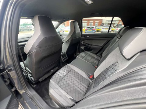 Volkswagen Golf 1.5 Golf R-Line eTSI Semi-Automatic 5dr - NATIONAL DELIVERY* 12