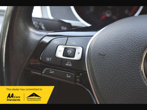 Volkswagen Passat 2.0 Passat SE Business TDI BlueMotion Technology 4dr 45