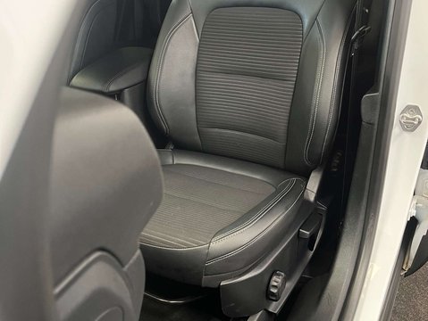 Ford Kuga 1.5 Kuga Titanium Edition 5dr 42