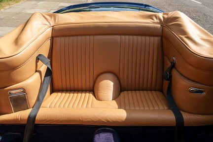 Aston Martin DB6 Mark II Volante 25