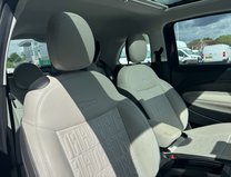 Fiat 500e 42kWh La Prima Hatchback 3dr Electric Auto (118 ps) 4