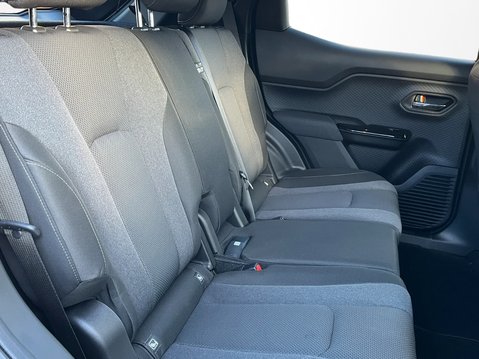 Suzuki e Vitara 128kW Motion 61kWh 5dr Auto 29