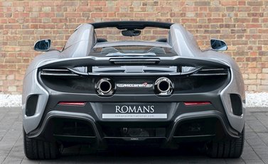 McLaren 675LT Spider 5