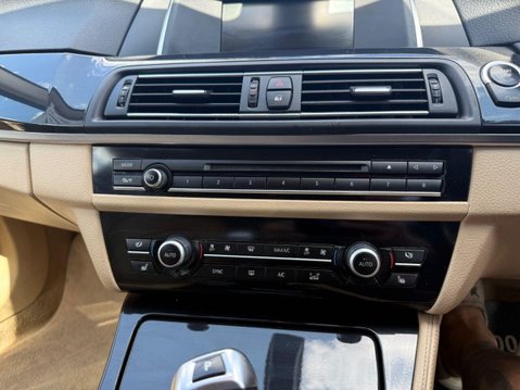 BMW 5 Series 2.0 525d SE Touring 5dr Diesel Auto Euro 6 (s/s) (218 ps) 24