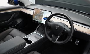 Tesla Model 3 Long Range Tow Bar! Enhanced AP Heat Pump Deep Metallic Blue  2