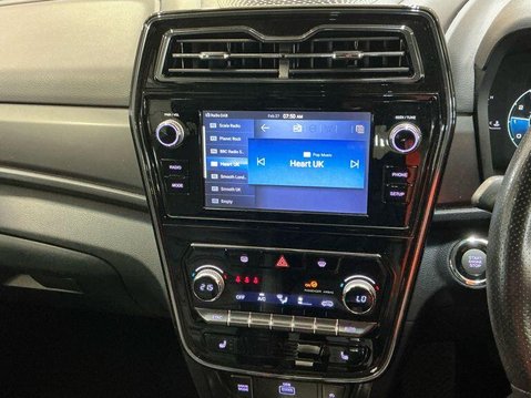 SsangYong Tivoli 1.5P Ultimate Auto Euro 6 (s/s) 5dr 3