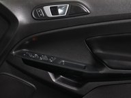 Ford Ecosport ST-LINE 36