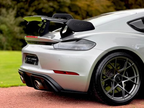 Porsche 718 Cayman CAYMAN GT4 RS PDK 48