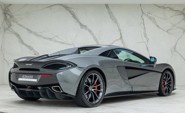 McLaren 570S Spider 9