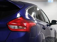 Ford Focus ST-LINE X 23