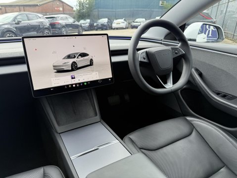 Tesla Model 3 Saloon 4dr Electric Auto RWD (208 ps) 29