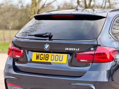 BMW 3 Series 3.0 330d M Sport Shadow Edition Auto 5dr 31