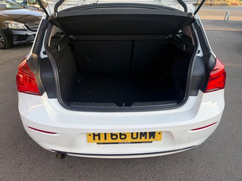 BMW 1 Series 2.0 118d Sport Euro 6 (s/s) 5dr 31