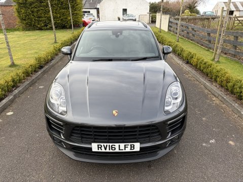 Porsche Macan D S PDK 6