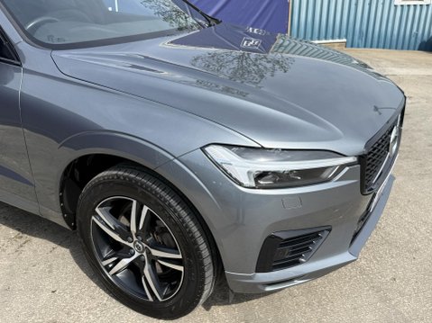 Volvo XC60 2.0h T6 Recharge 11.6kWh R-Design SUV 5dr Petrol Plug-in Hybrid Auto AWD Eu 13