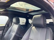 Land Rover Range Rover Velar 2.0 D200 MHEV R-Dynamic SE Auto 4WD Euro 6 (s/s) 5dr 90