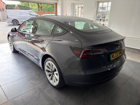 Tesla Model 3 Standard Range Plus Auto RWD 4dr 4