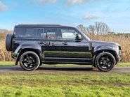 Land Rover Defender P400e XS Edition 4