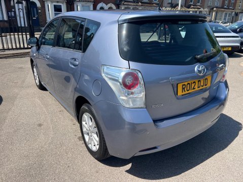 Toyota Verso 1.8 V-Matic TR Multidrive S Euro 5 5dr 4
