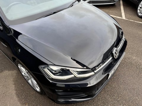 Volkswagen Golf GTD TDI DSG 41
