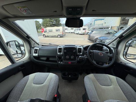 Swift Escape 694 ESCAPE 694 23