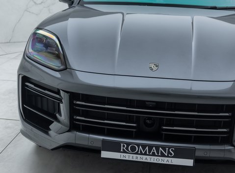 Porsche Cayenne TURBO E-HYBRID 31