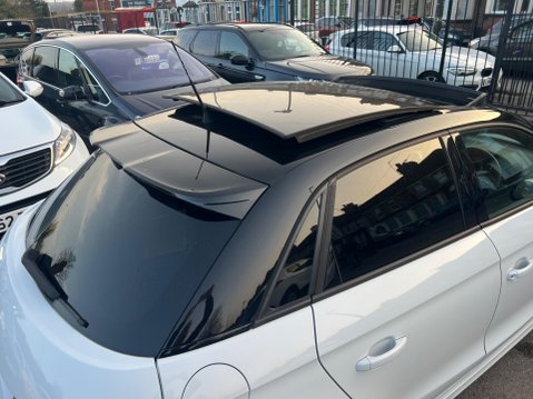 Audi A1 1.4 TFSI CoD Black Edition Sportback S Tronic Euro 5 (s/s) 5dr 15