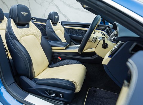 Bentley Continental GTC W12 First Edition 20